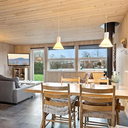 Holiday home Ritha - 175m From The Sea In Se Jutland By Interhome